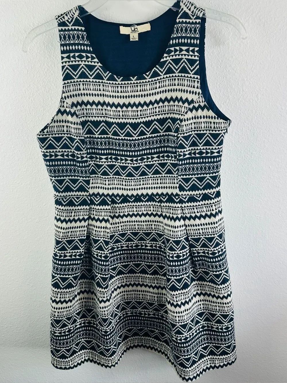 Ya Los Angeles Navy Ivory Tribal Pattern Dress Size L